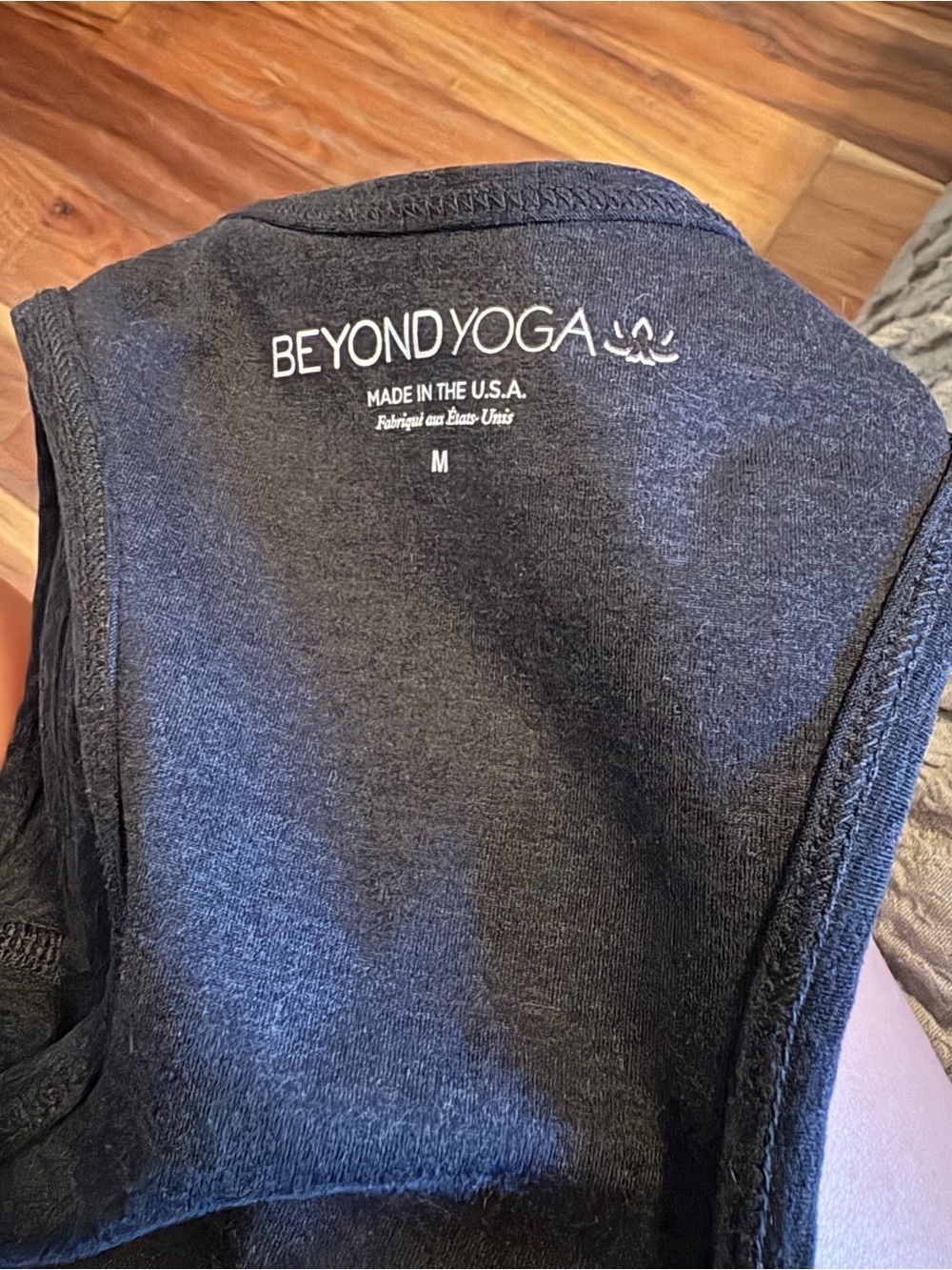 Beyond Yoga Black Racerback Sports Bra Size Medium Made in USA (890) - Picture 2 of 4